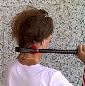 acu-masseur for the neck